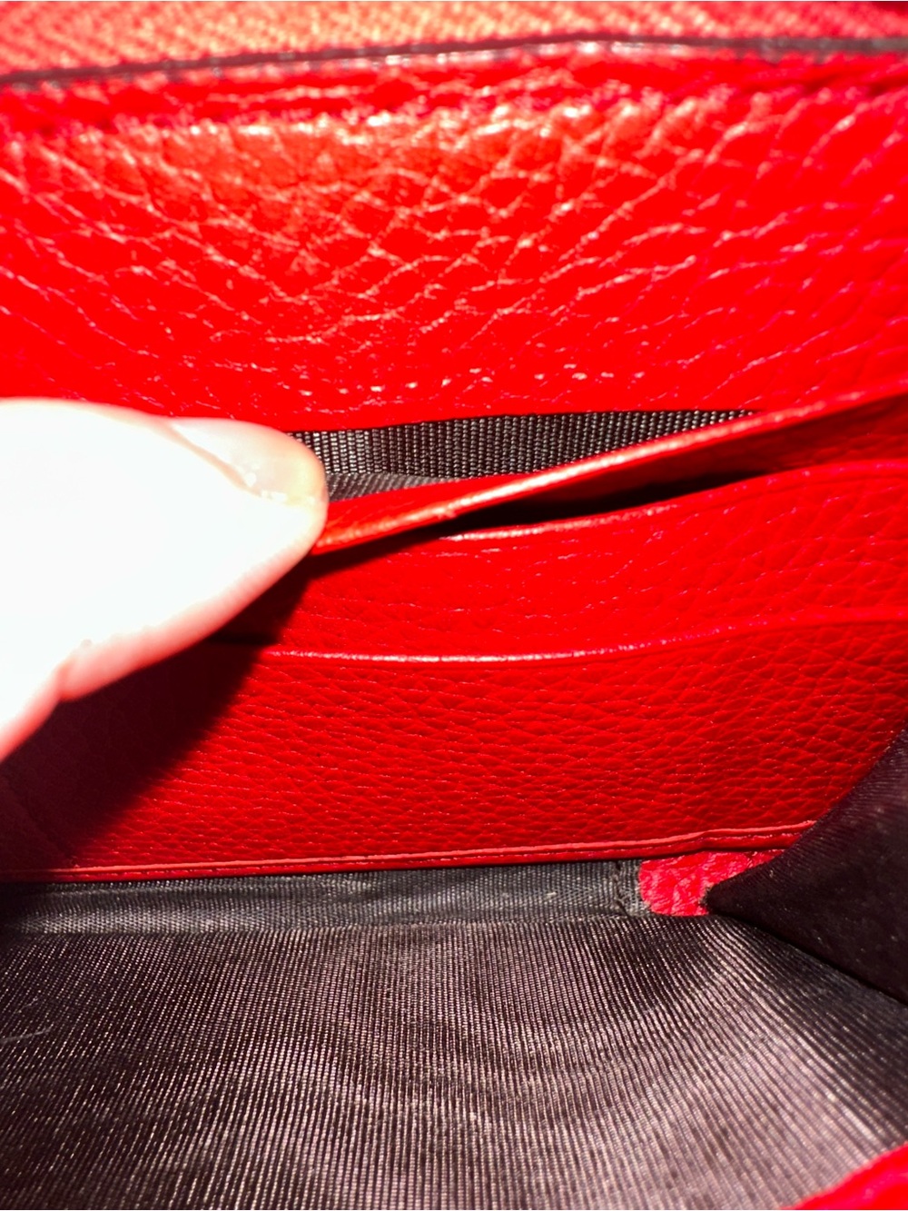 GUCCI ❤️🌟SOHO RED ZIPPY WALLET ⭐️ - Picture 8 of 9